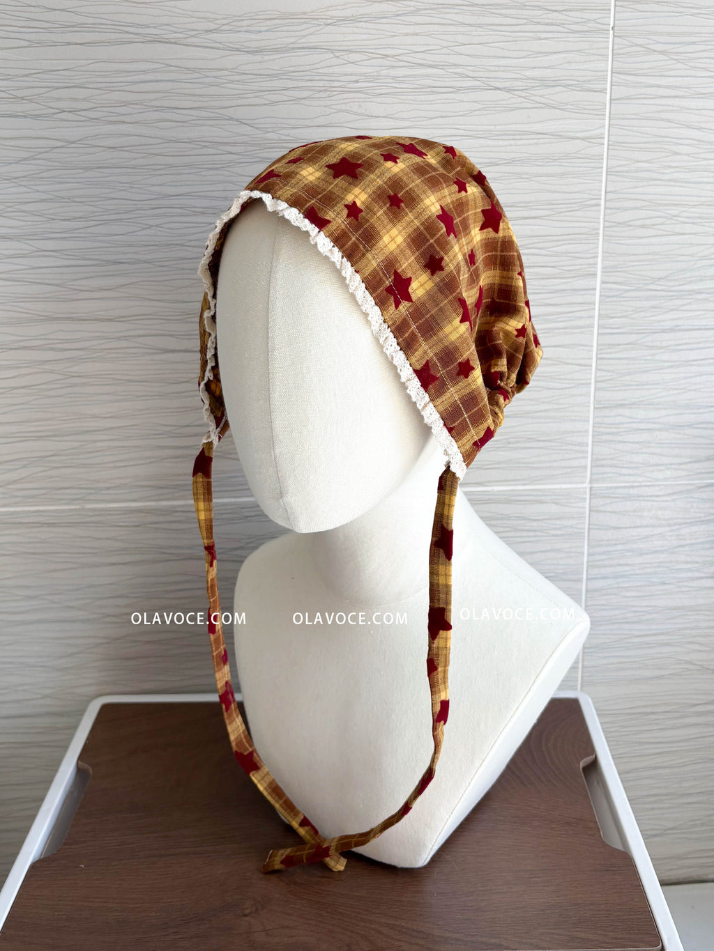 Harvest Star Plaid Bonnet